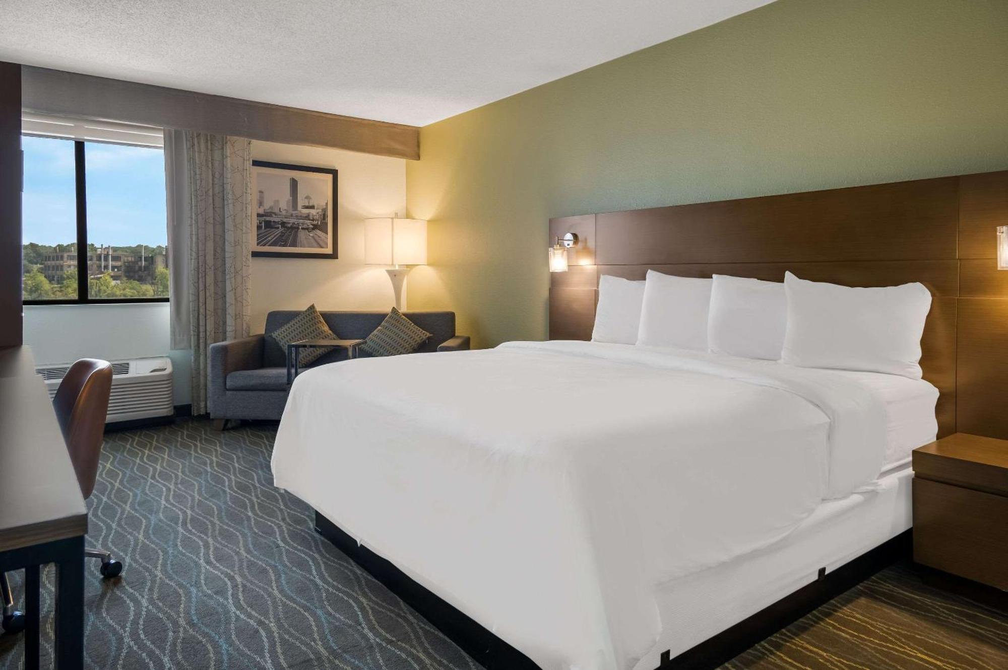 Radisson Hotel Grand Rapids Riverfront Exteriör bild